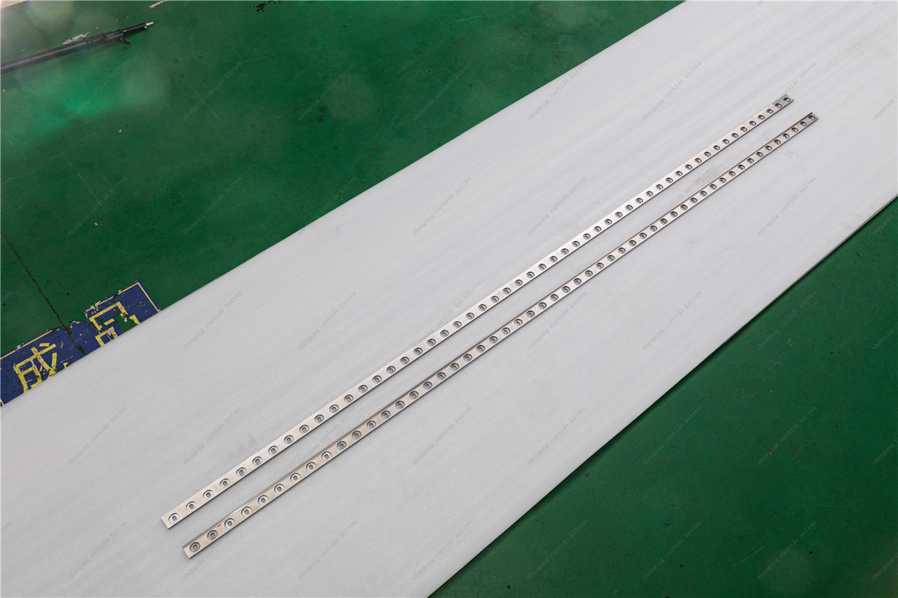 High-Speed Steel Cut-Off Knives for Corrugated detail (2)